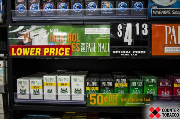Tobacco products with low pricing sign